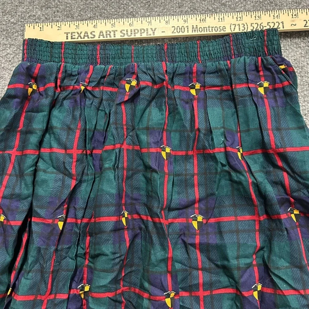 Cricket Lane Skirt Womens Size 14P Green Plaid Rayon Crest Border USA Vintage